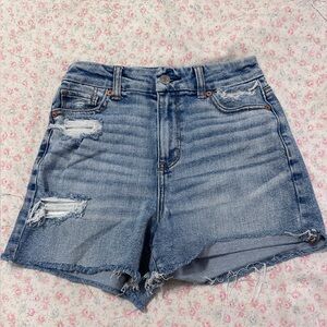 American Eagle size 0 24 W Y2K Raw Hem Distressed Denim Shorts Summer